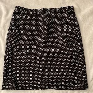 Anne Klein pencil skirt with pockets